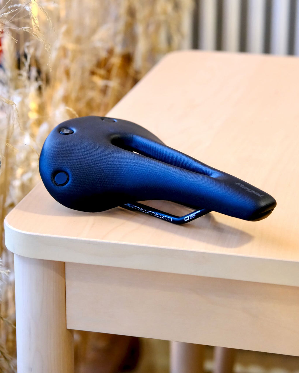 Selle San Marco Regal Short Open-Fit Dynamic 165 mm
