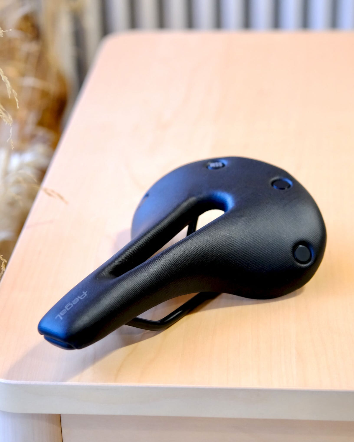 Selle San Marco Regal Short Open-Fit Dynamic 165 mm