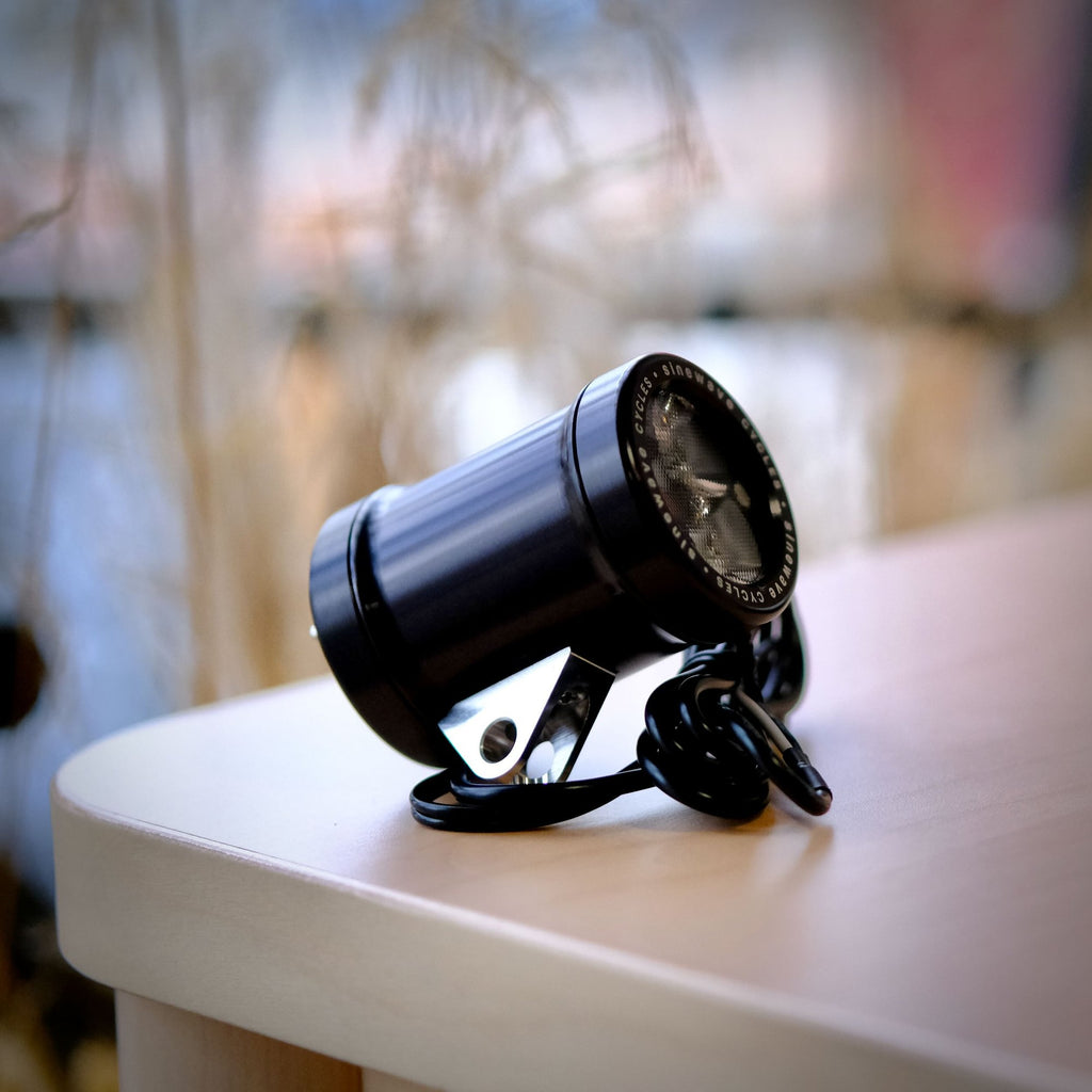 Sinewave Phare dynamo Beacon 2 avec chargeur USB